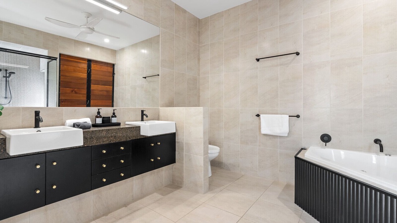 Photo of Bathroom in Palm Cove