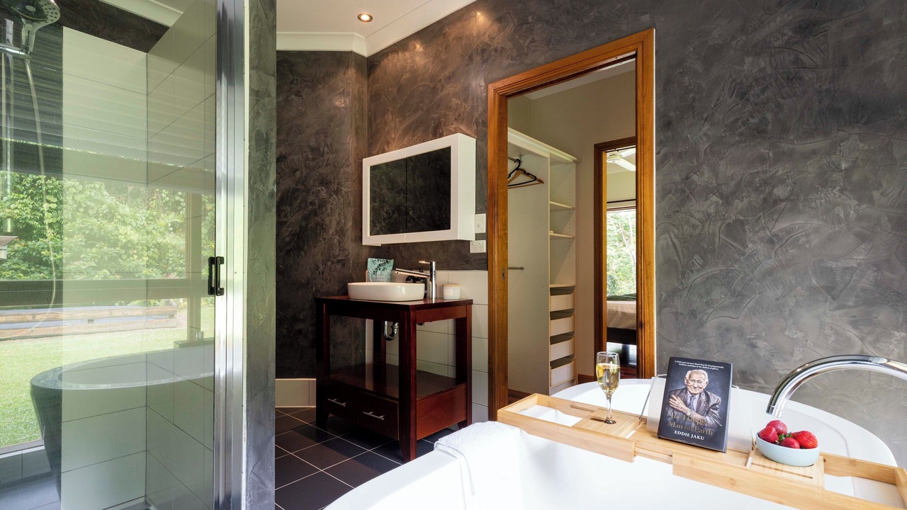 Photo of Bathroom in Whyanbeel