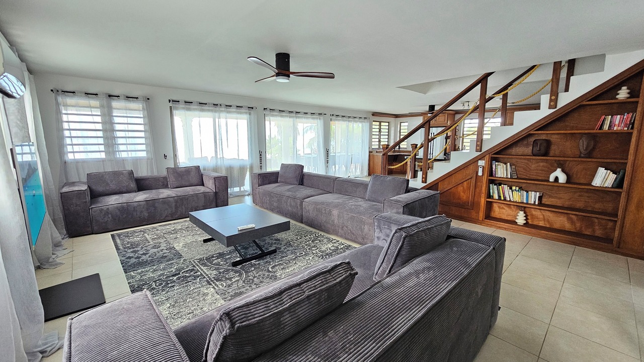 Photo of Livingroom in Tiahura