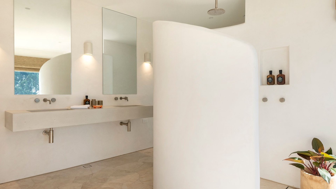 Photo of Bathroom in Whale Beach