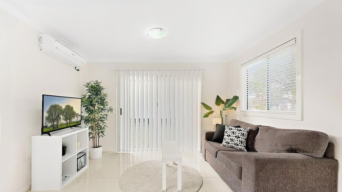 Photo of Livingroom in Oxley Park