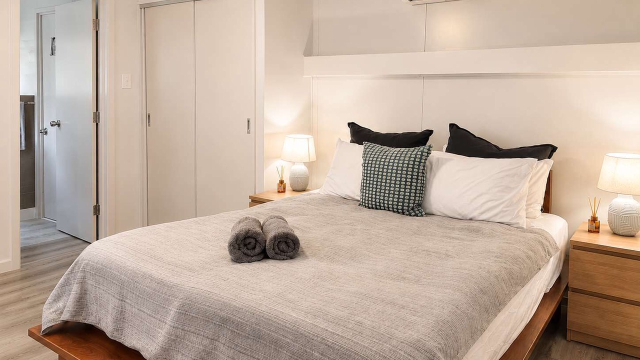 Photo of Bedroom in Sheldon