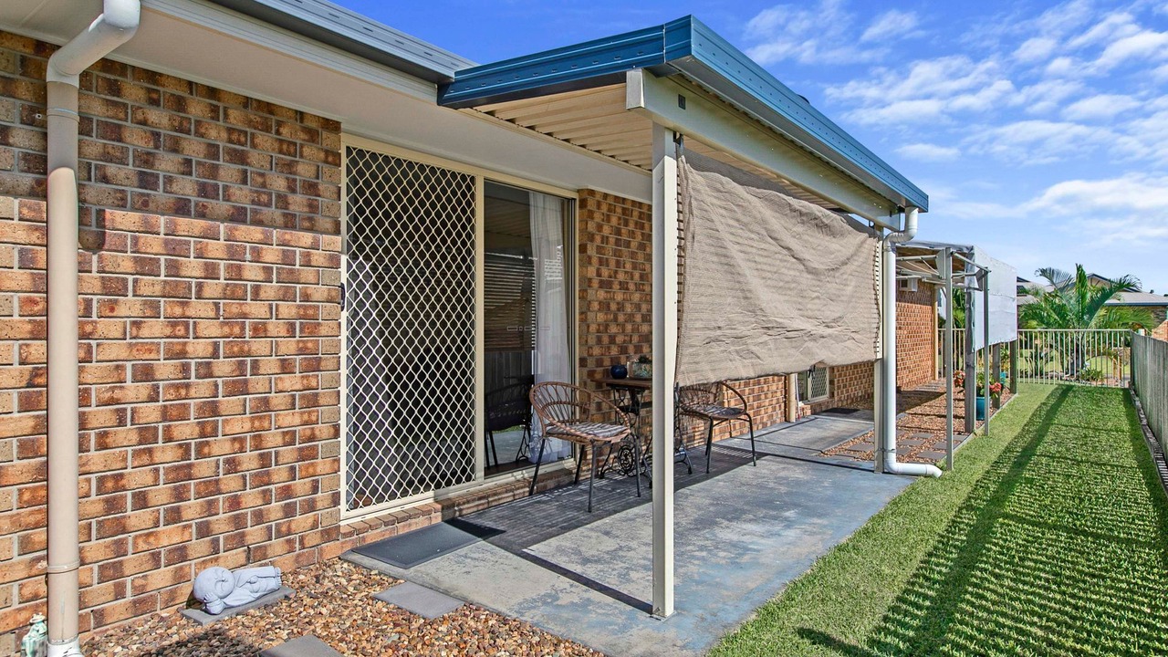 Photo of Others in Traviston