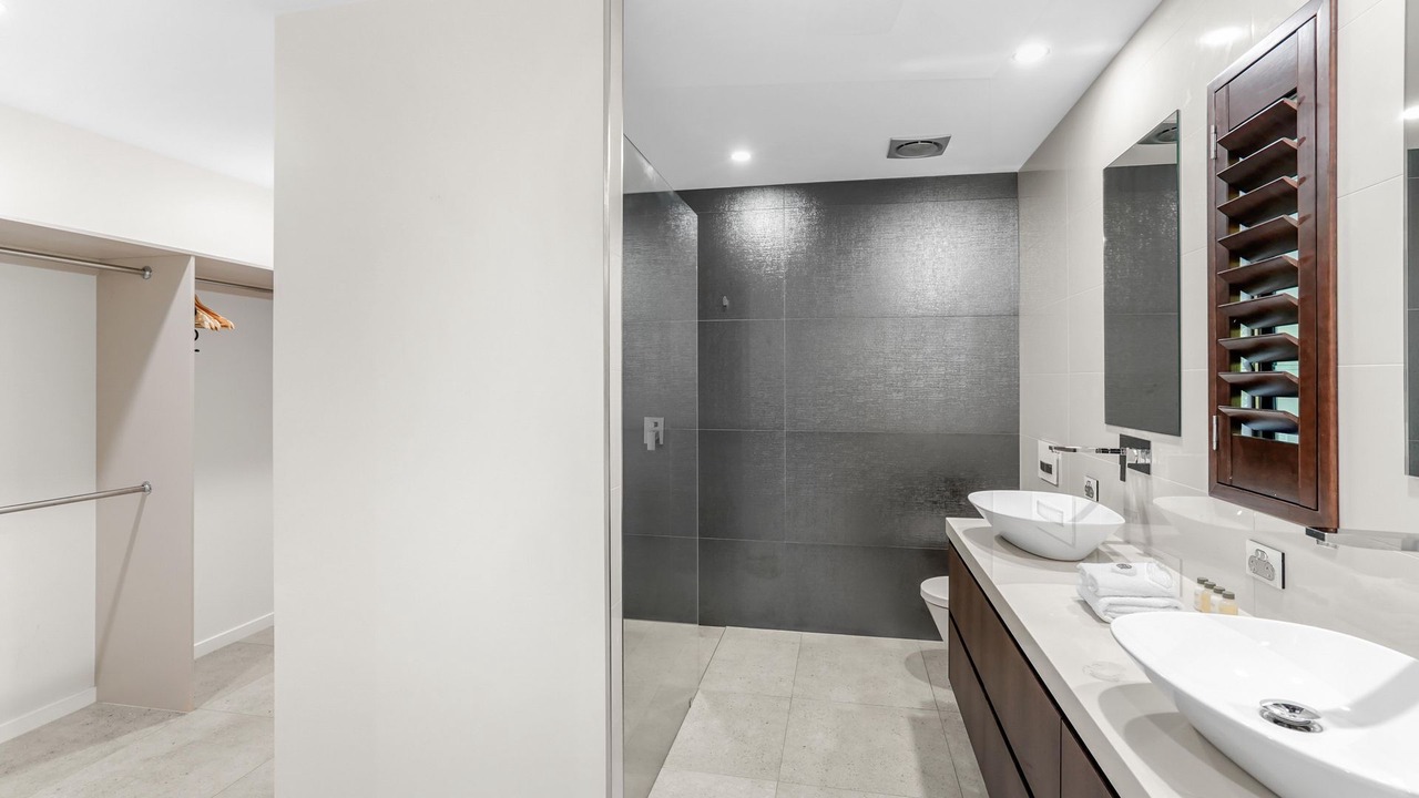 Photo of Bathroom in Palm Cove