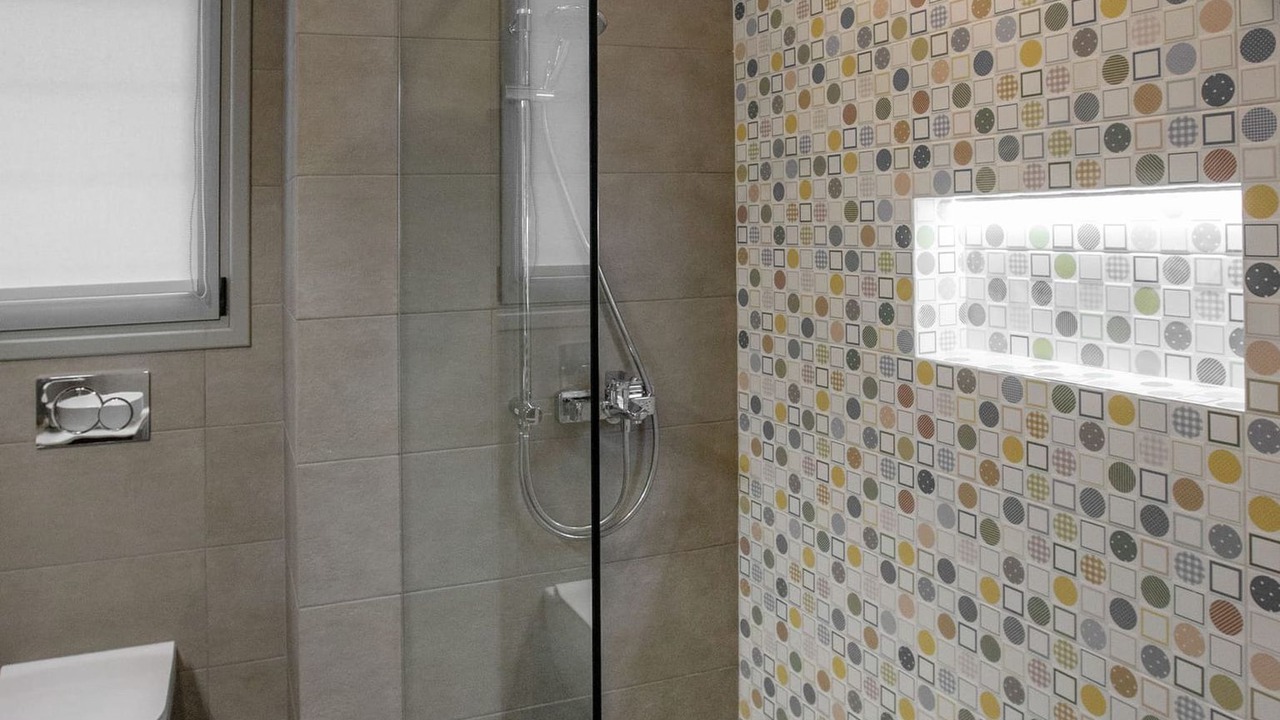 Photo of Bathroom in Plaka