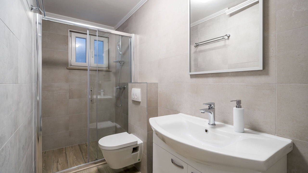 Photo of Bathroom in Cavtat Old Town