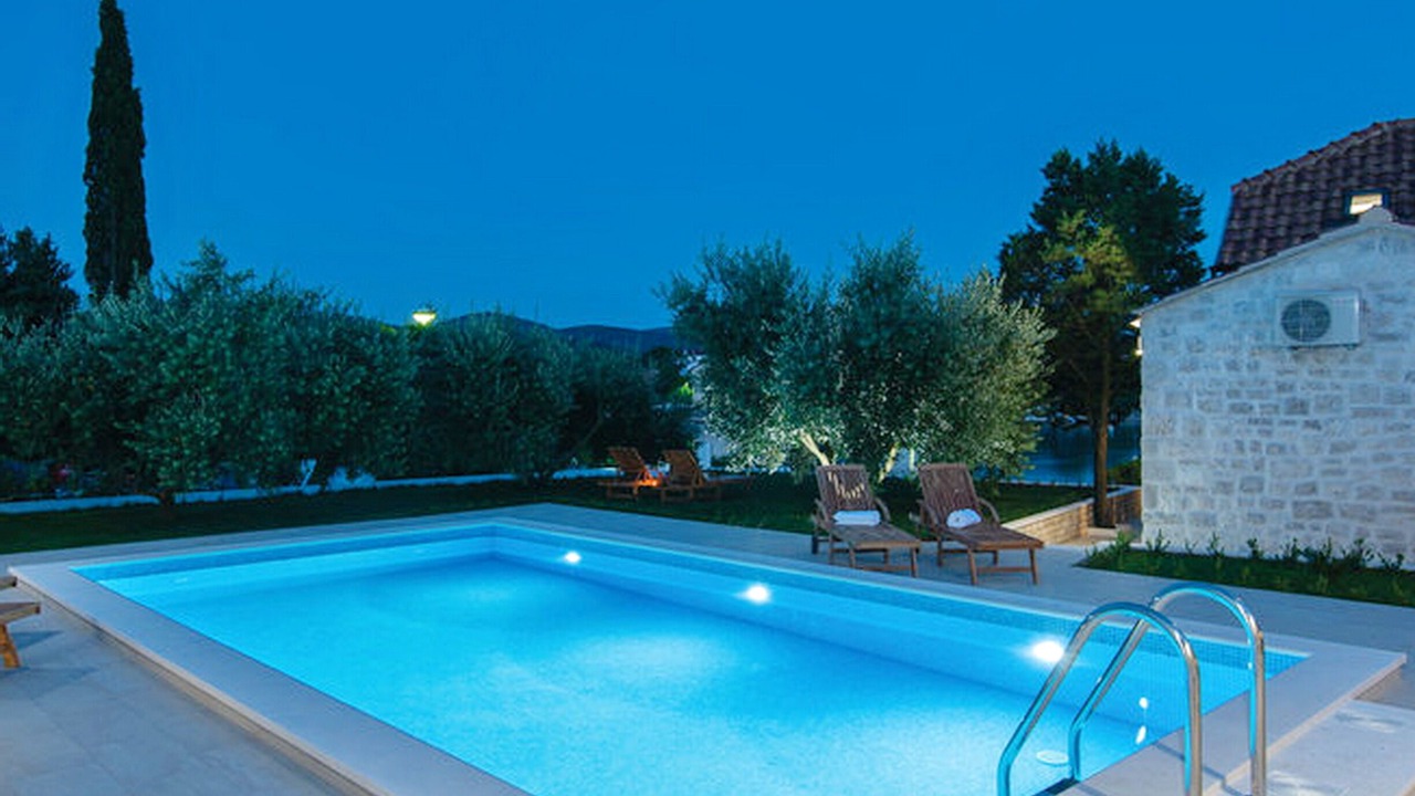 Photo of Outdoor in Loviste