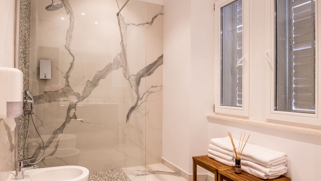 Photo of Bathroom in Pile