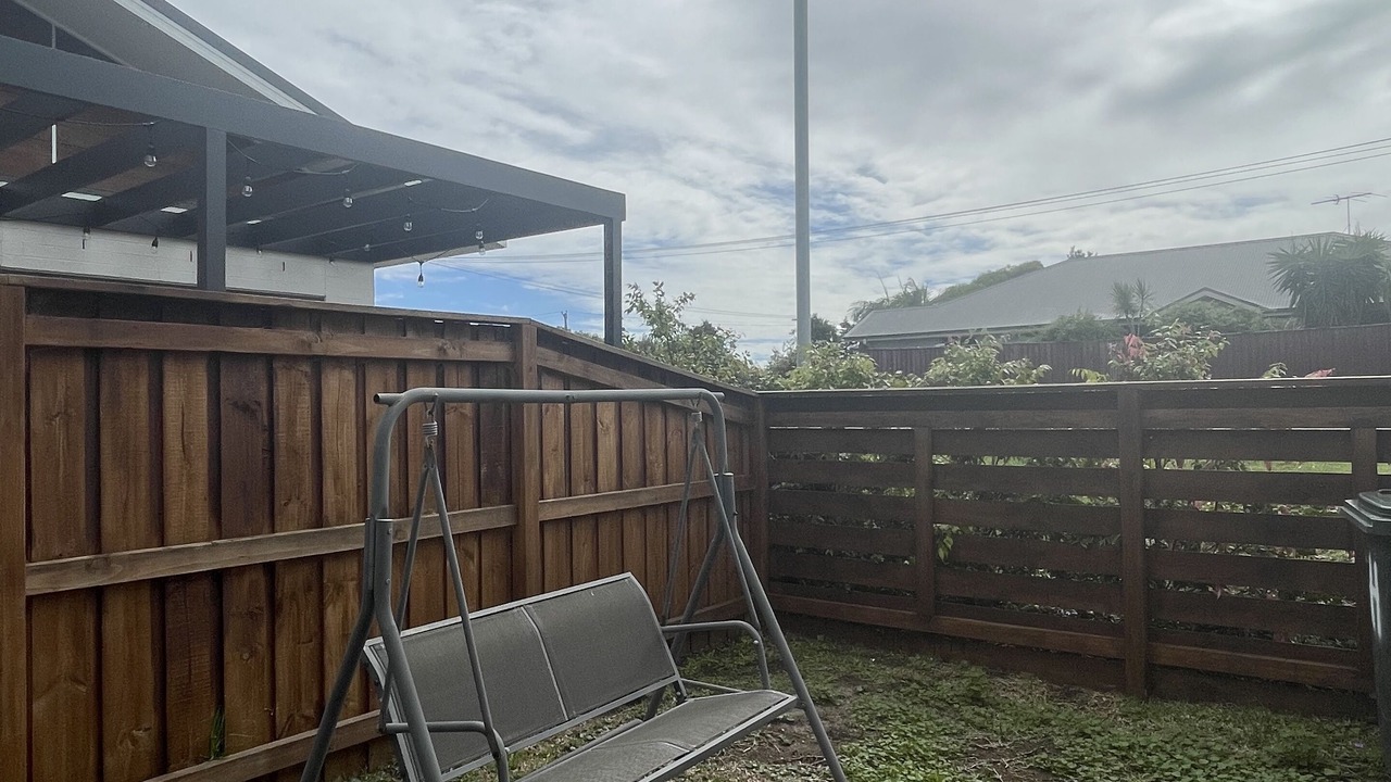 Photo of Outdoor in Redhead