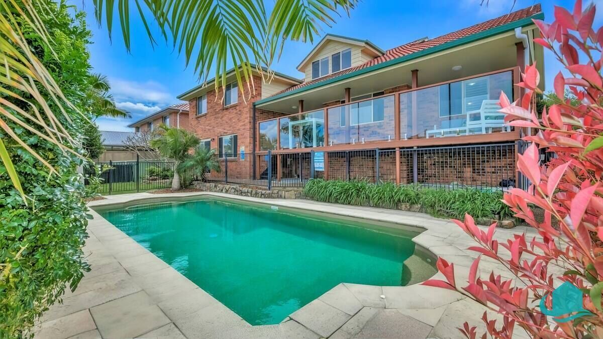 Photo of Outdoor in Caves Beach