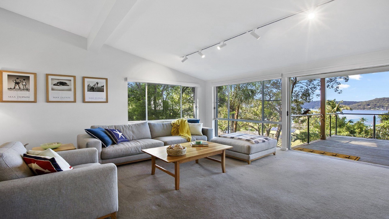 Photo of Livingroom in Pretty Beach Central Coast