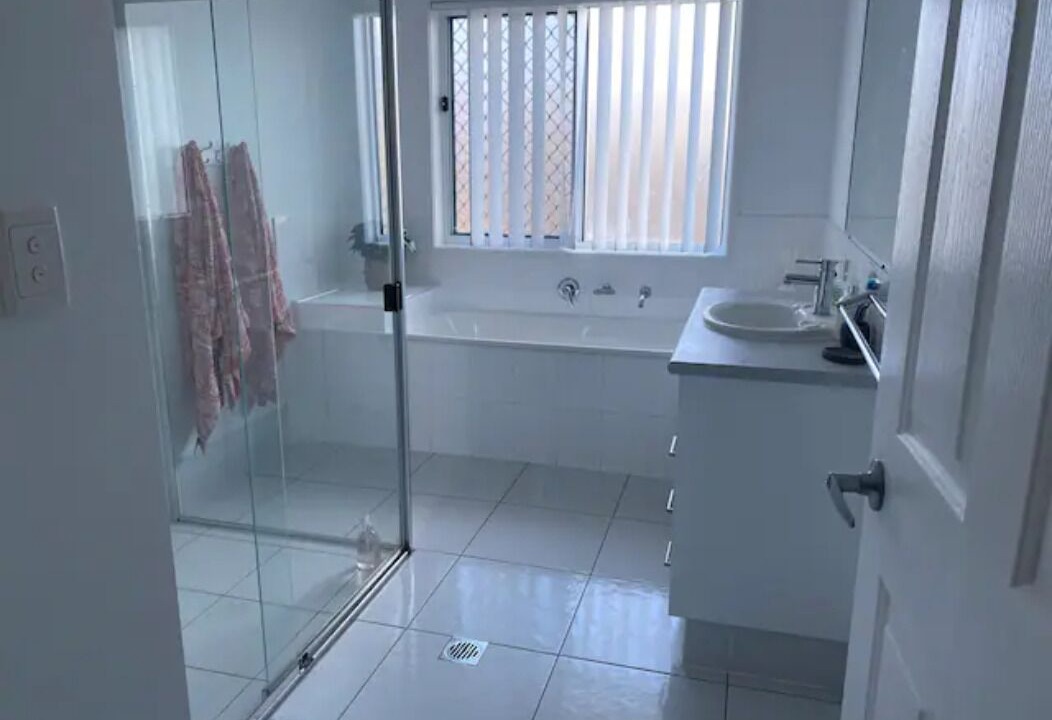 Photo of Bathroom in Toogoom