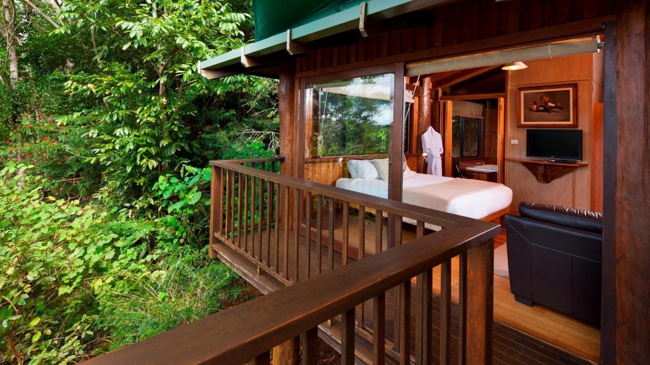 Photo of Patio Balcony in Lake Eacham