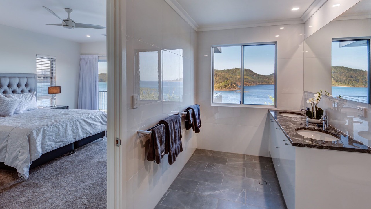 Photo of Bedroom in Hamilton Island