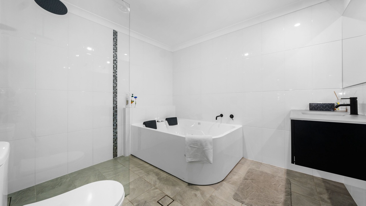 Photo of Bathroom in Point Clare