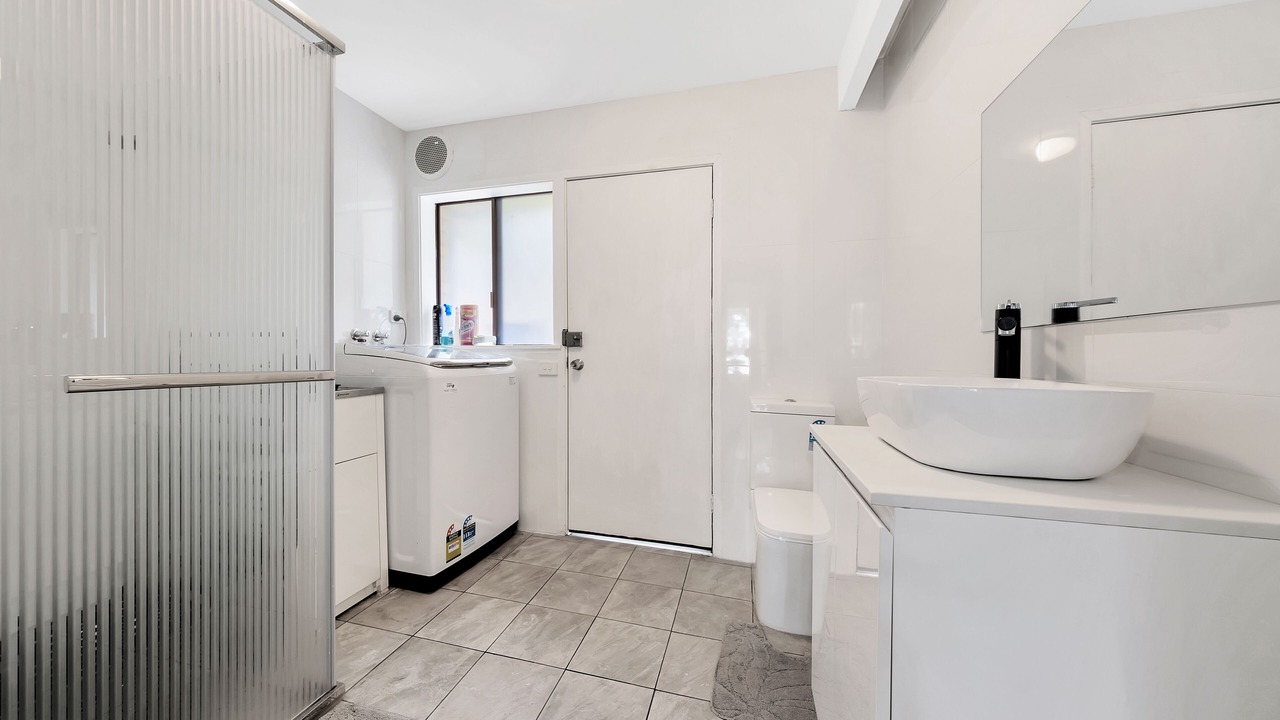 Photo of Bathroom in Point Clare
