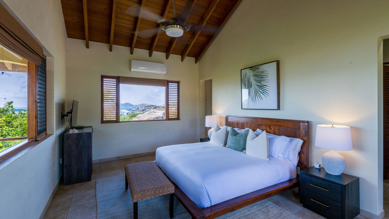 Photo of Bedroom in Little Trunk Bay