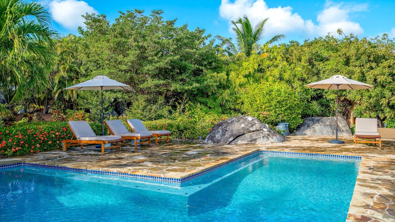 Photo of Outdoor in Little Trunk Bay