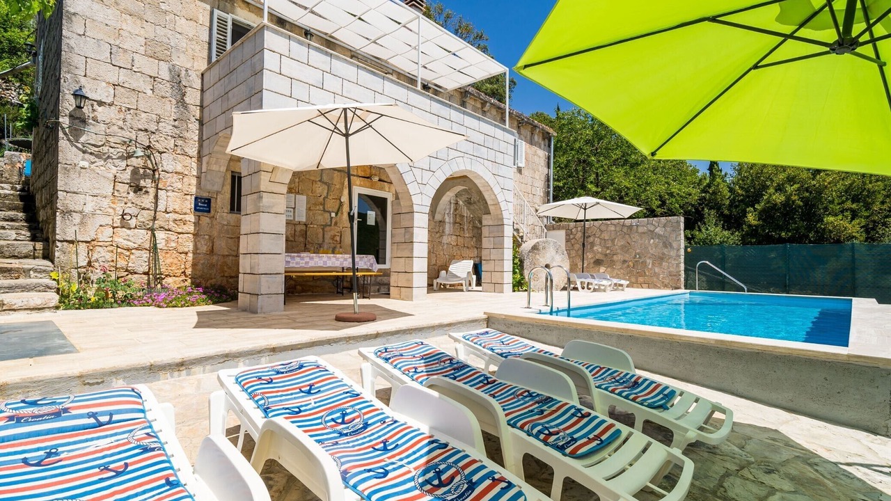 Photo of Outdoor in urinici