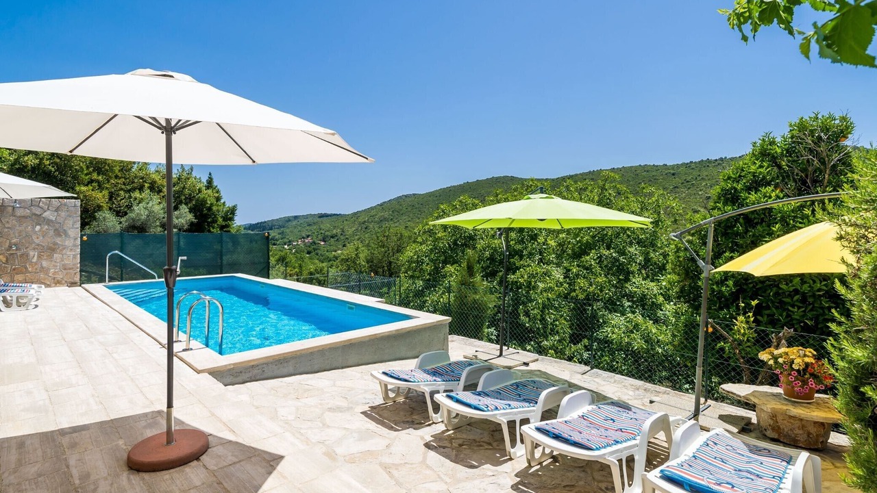 Photo of Outdoor in urinici