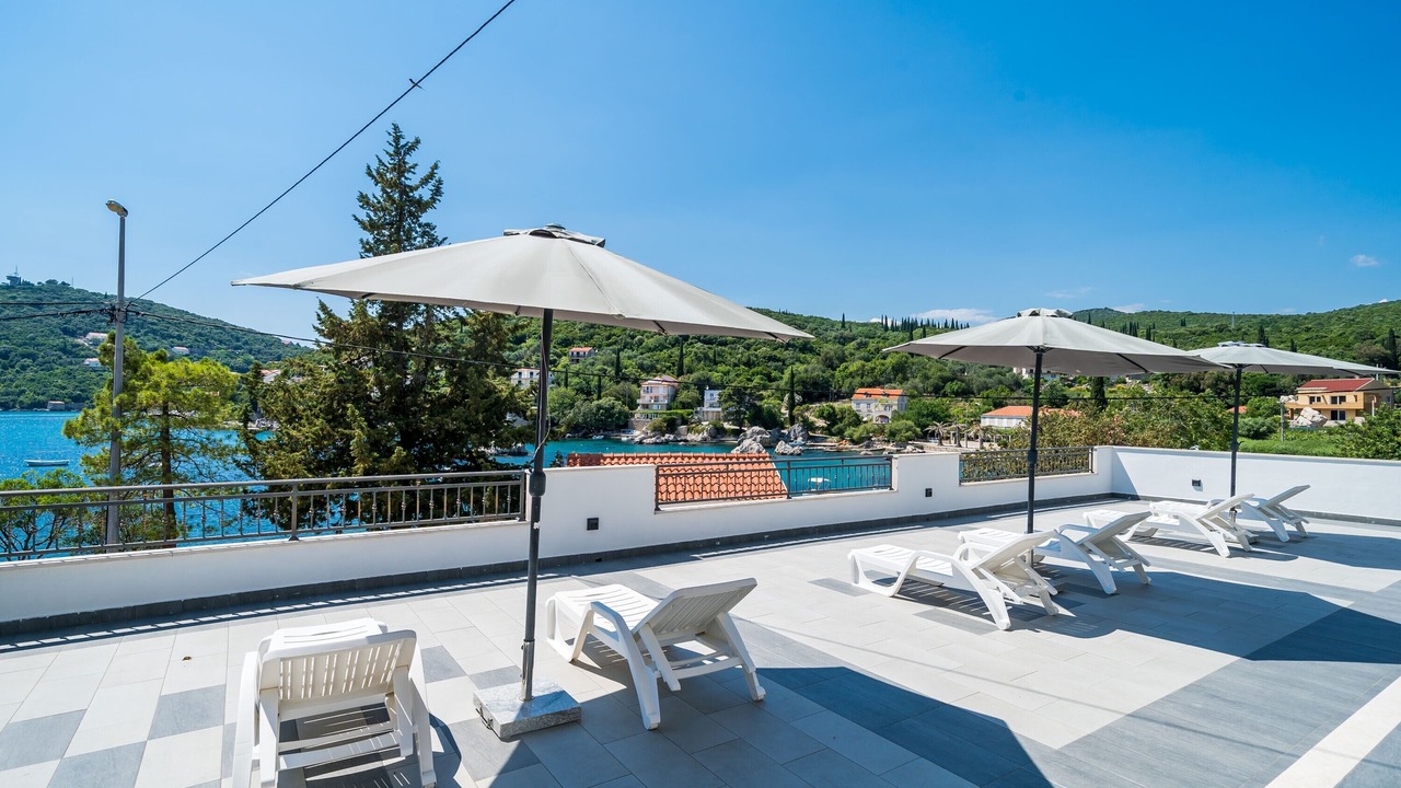 Photo of Outdoor in Molunat