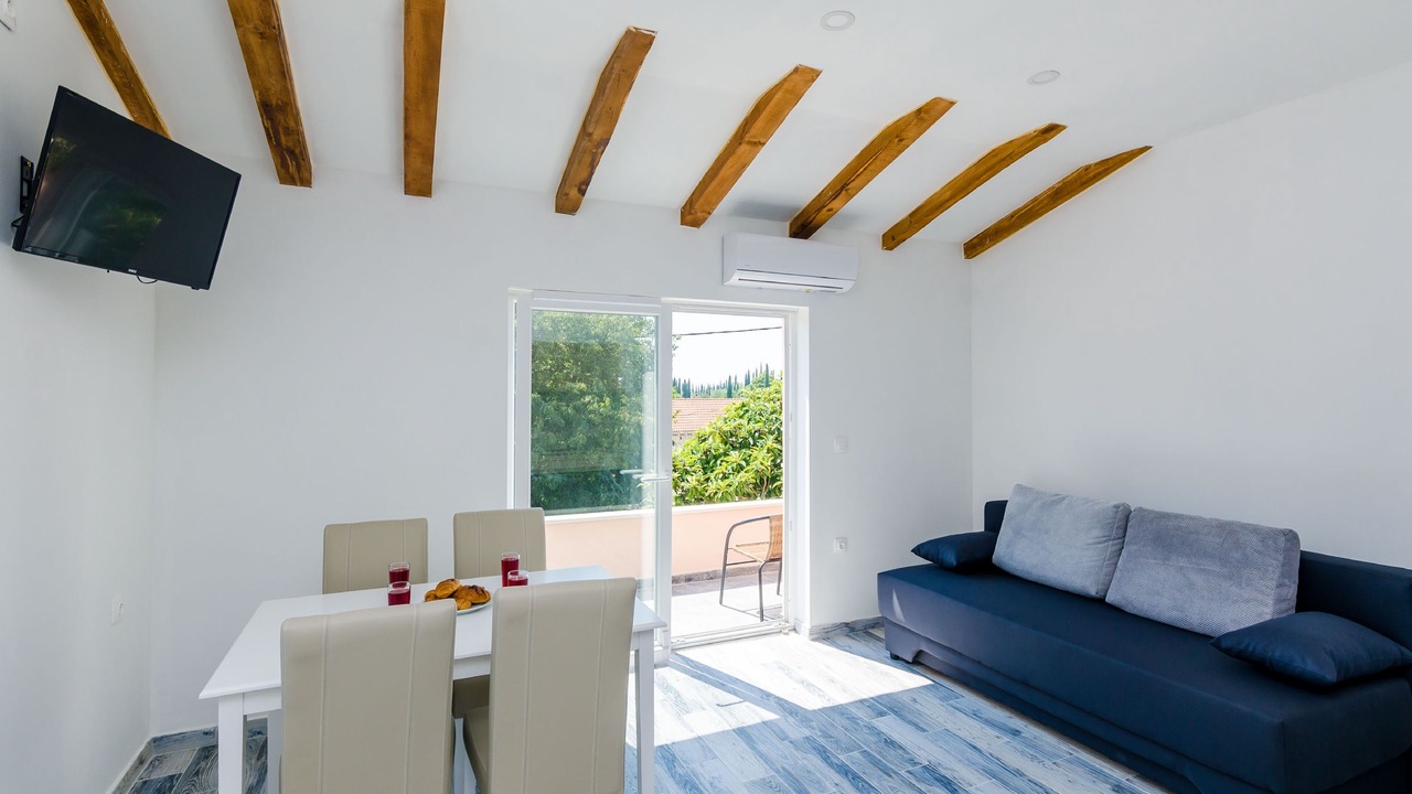 Photo of Livingroom in Cilipi