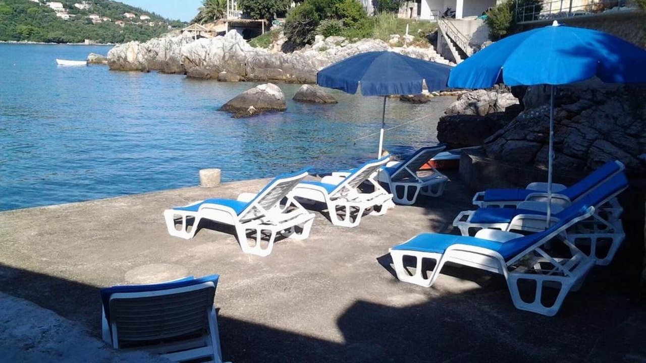 Photo of Outdoor in Molunat