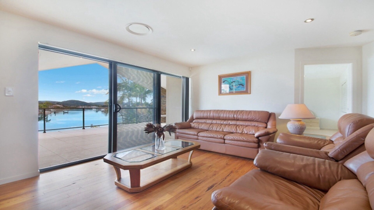 Photo of Livingroom in St Huberts Island
