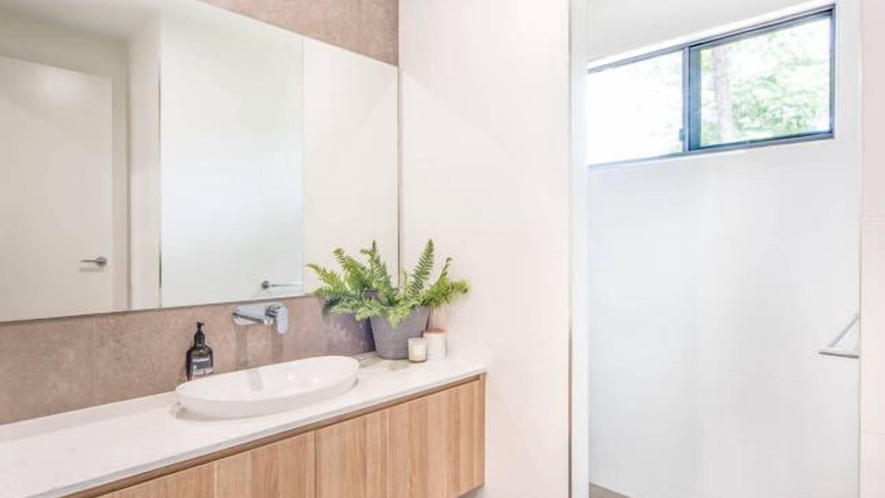 Photo of Bathroom in Hideaway Bay