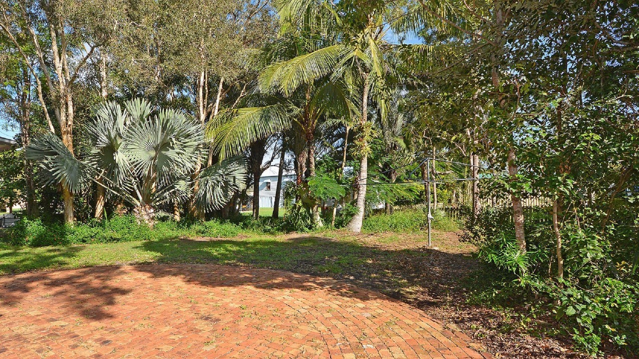 Photo of Outdoor in Traviston