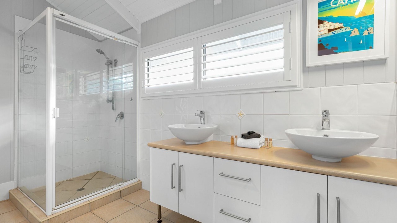 Photo of Bathroom in Sunshine Beach