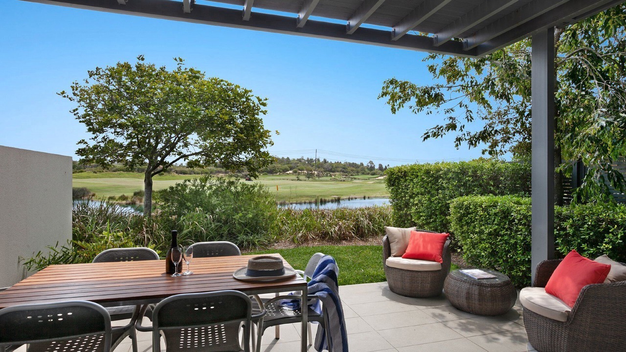 Photo of Outdoor in Magenta Shores
