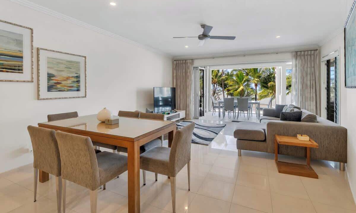 Photo of Others in Palm Cove