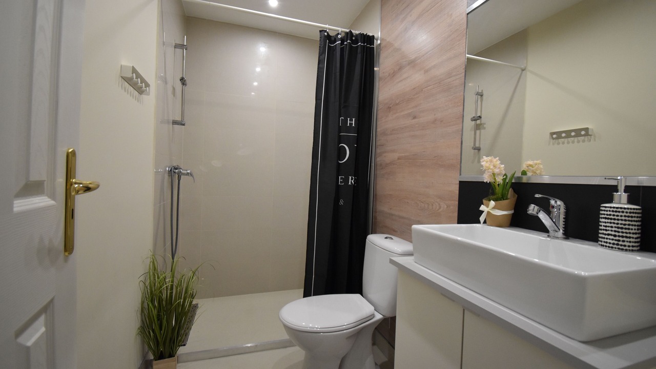 Photo of Bathroom in Nepszinhaz negyed