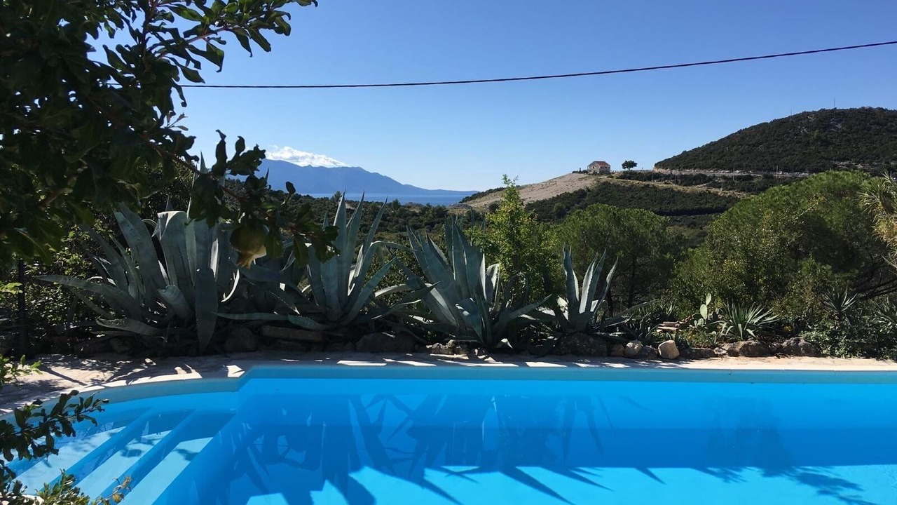 Photo of Outdoor in Bacina
