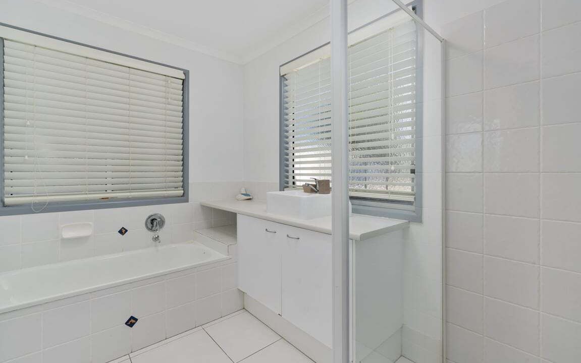 Photo of Bathroom in Banksia Beach