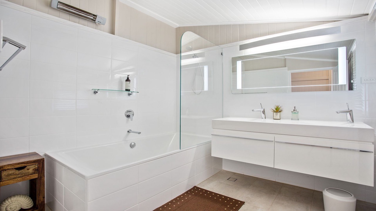 Photo of Bathroom in Witta