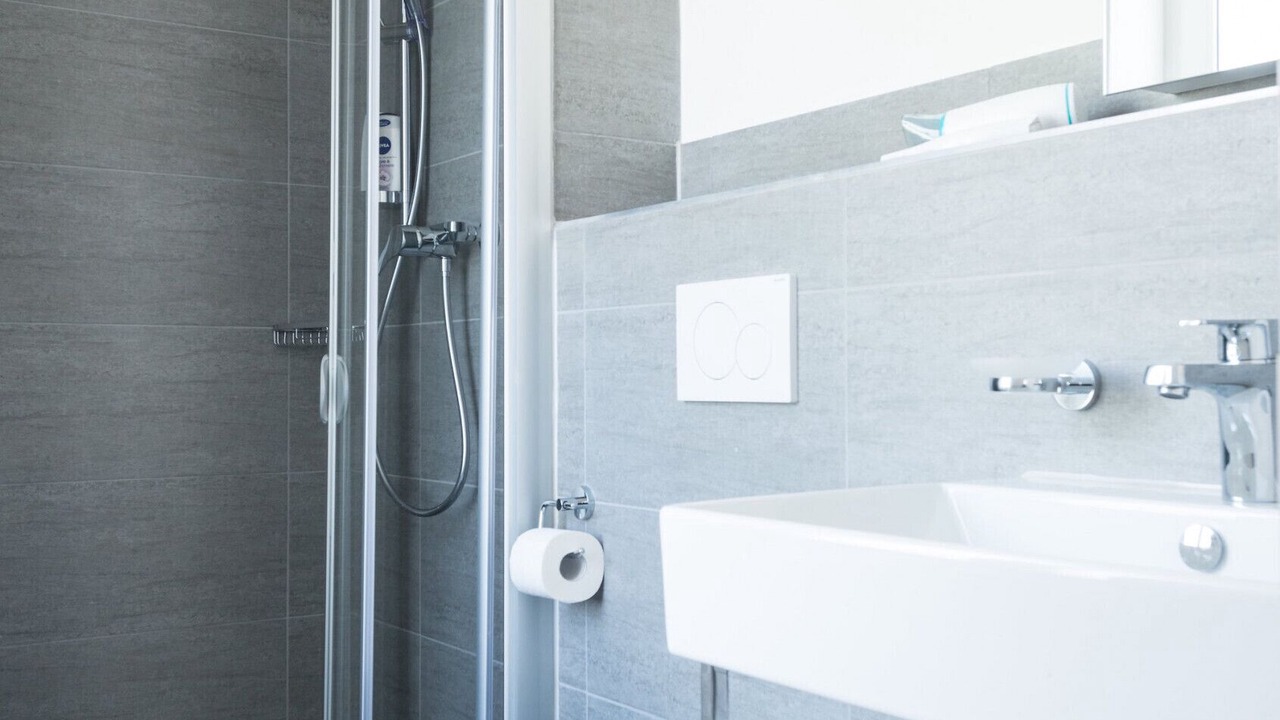 Photo of Bathroom in District 9