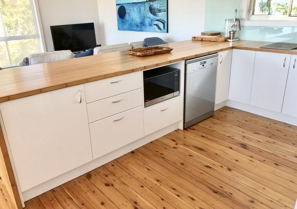 Photo of Kitchen in Macmasters Beach