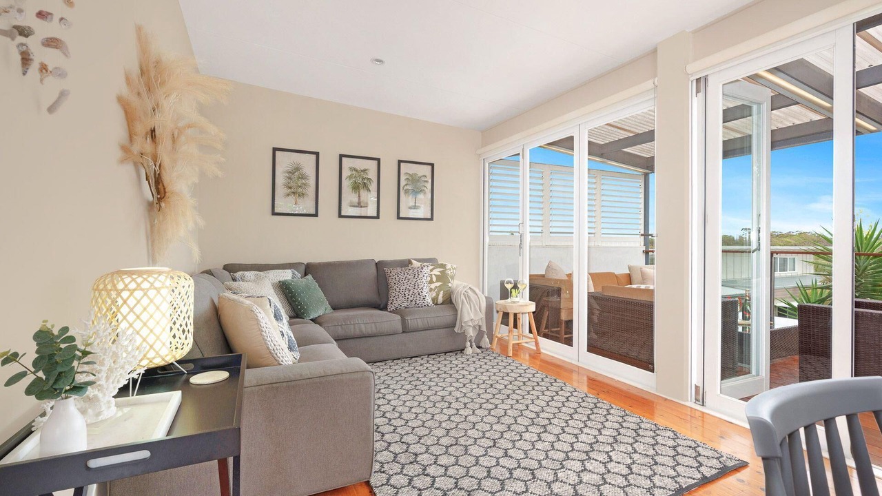 Photo of Livingroom in Currarong