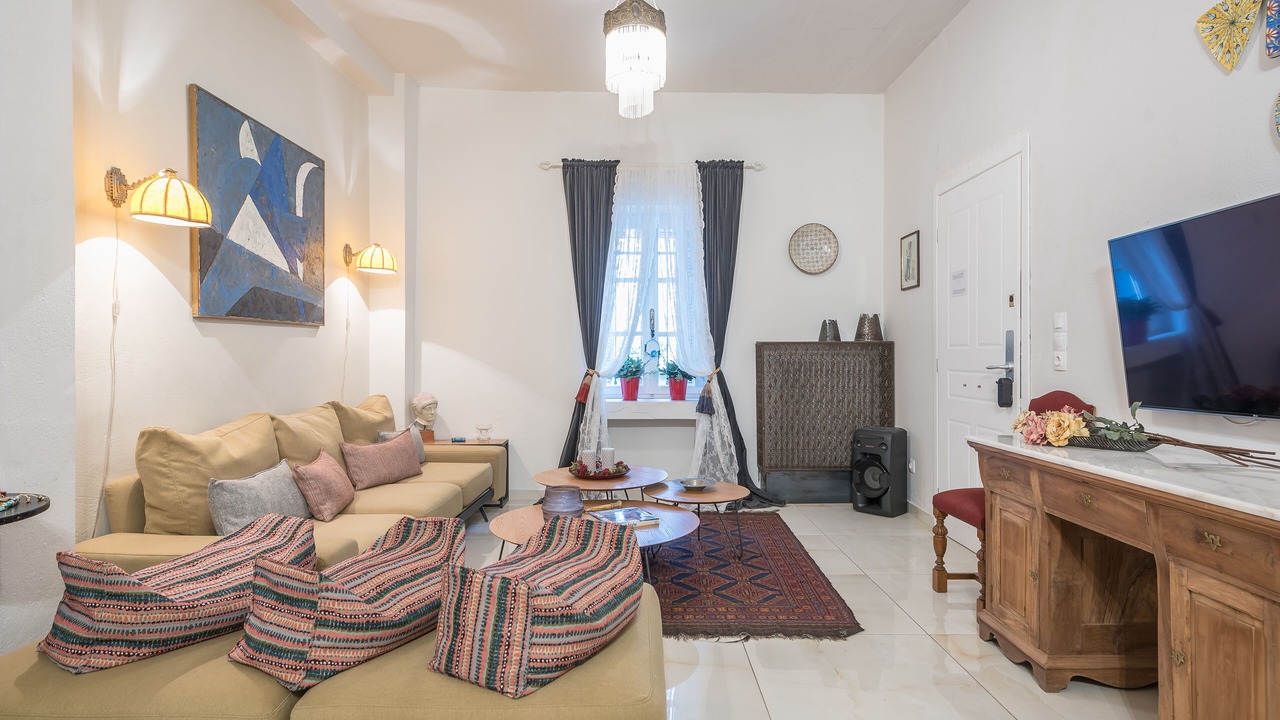 Photo of Livingroom in Plaka