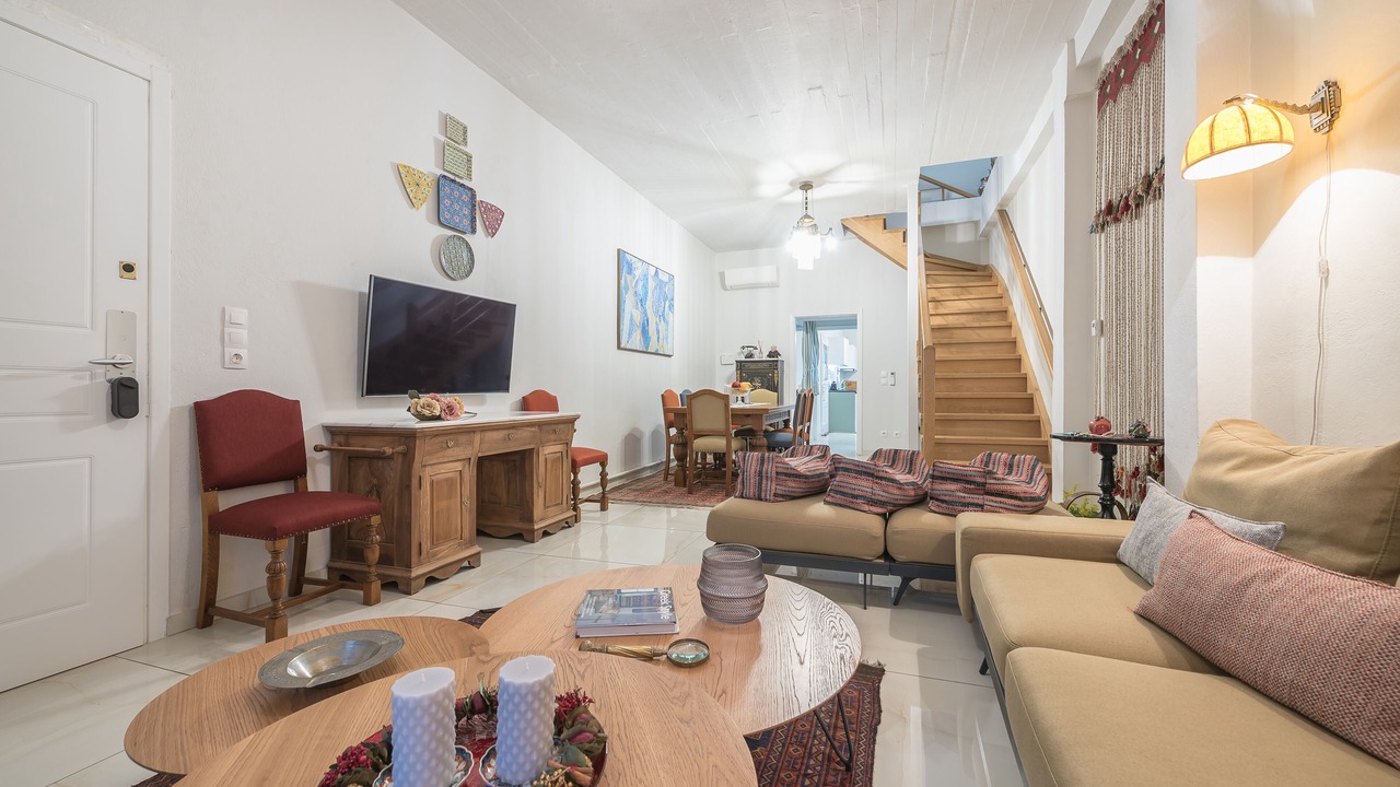 Photo of Livingroom in Plaka