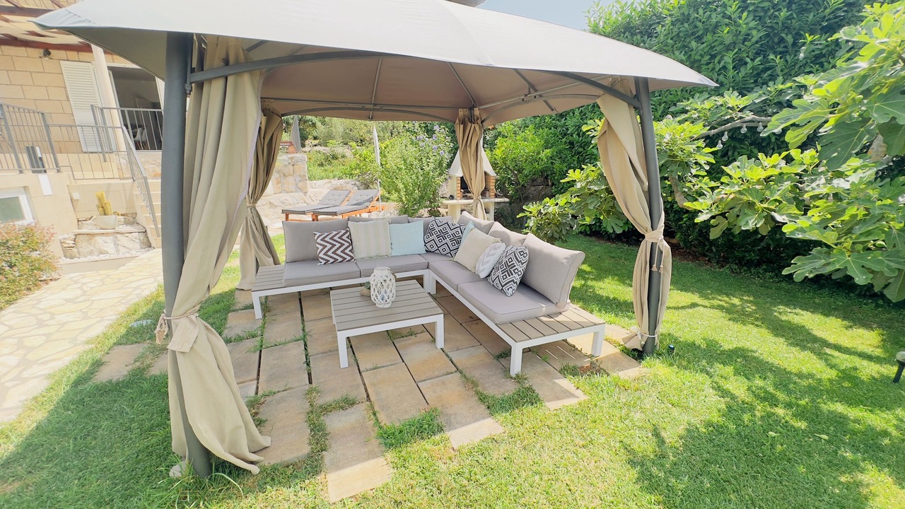Photo of Patio Balcony in Cilipi