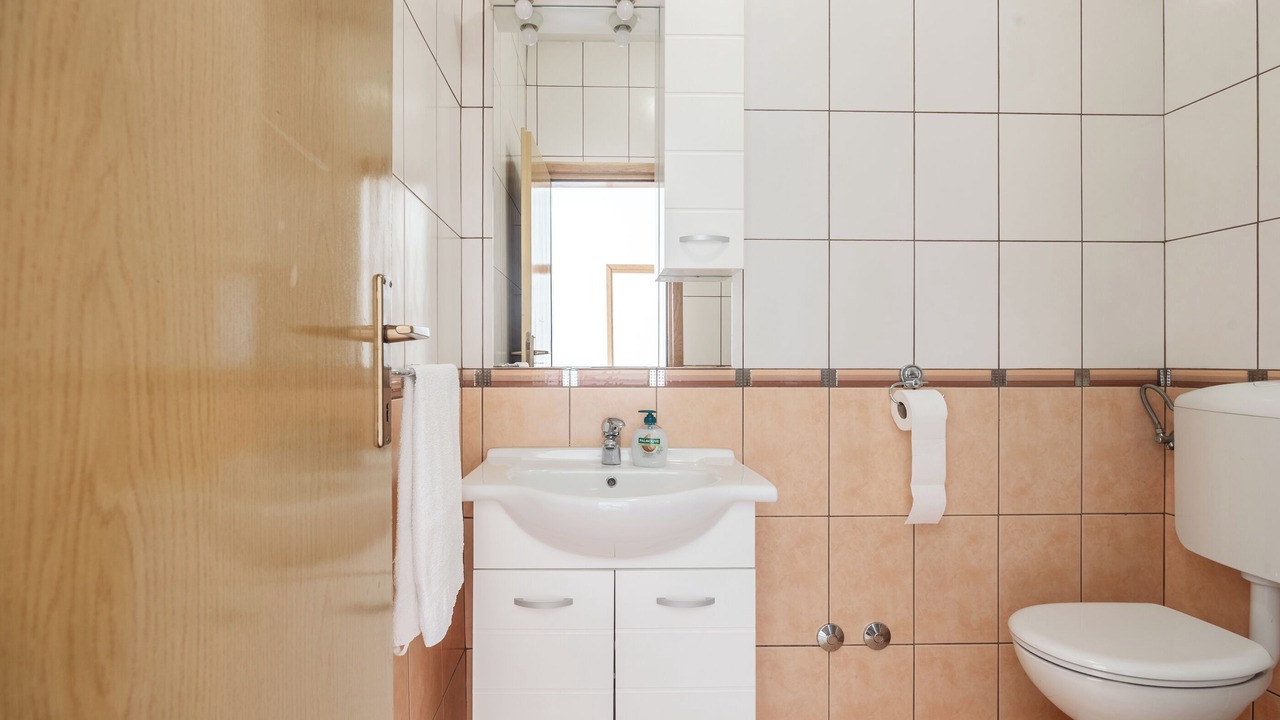 Photo of Bathroom in Istok