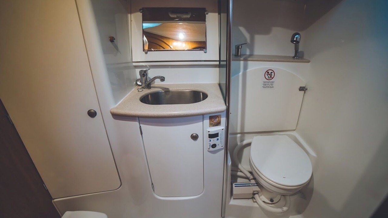 Photo of Bathroom in Elliniko