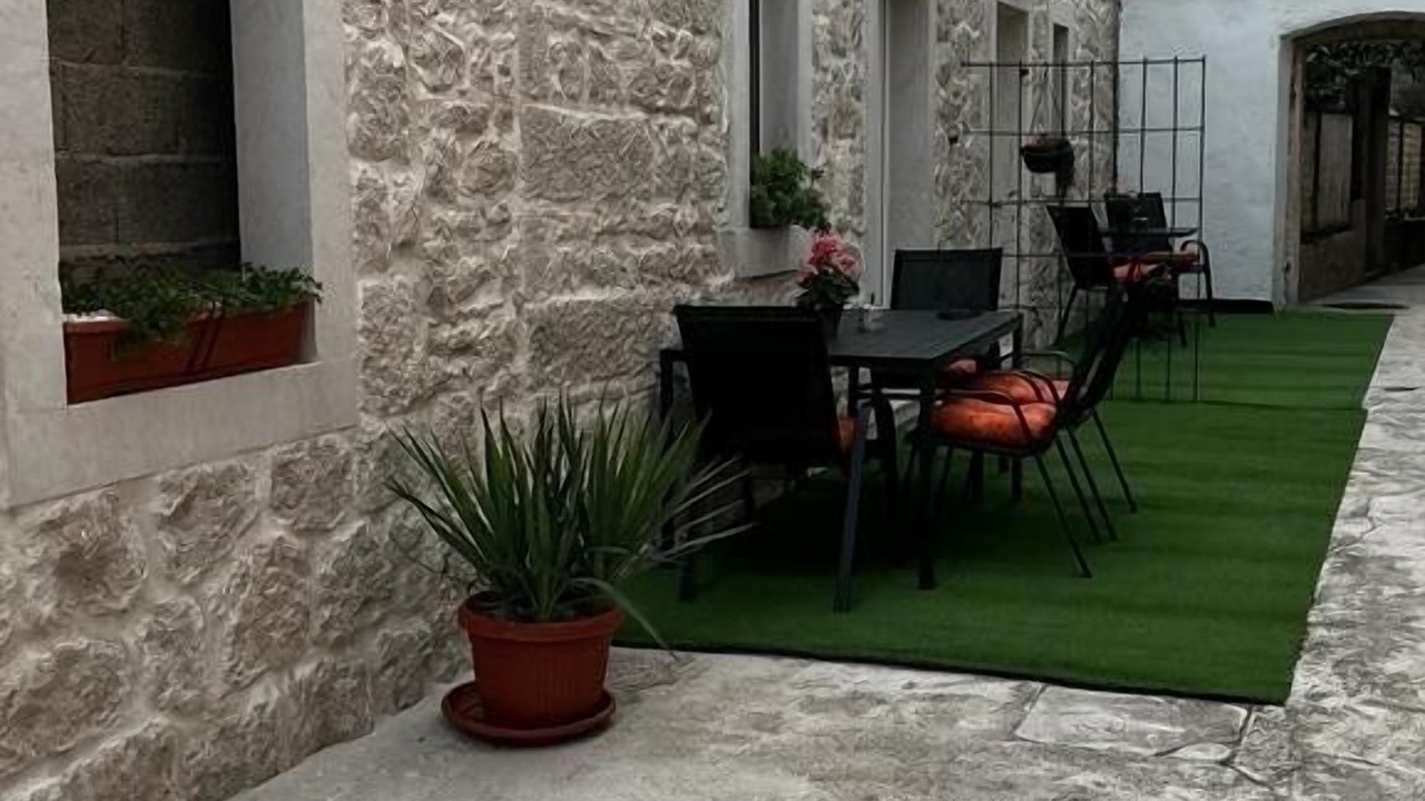Photo of Outdoor in Opuzen