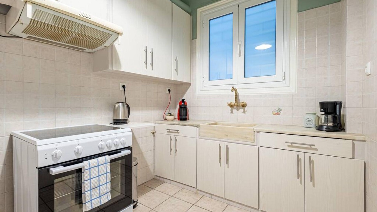Photo of Kitchen in Makrigianni