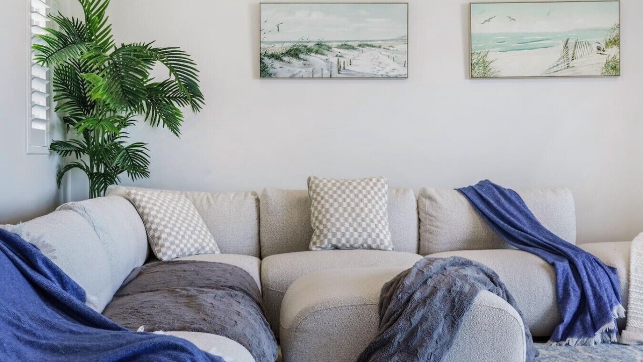 Photo of Livingroom in Magenta Shores