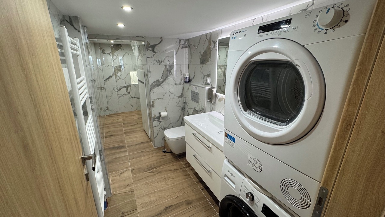 Photo of Bathroom in Nikaia-Agios Ioannis Rentis