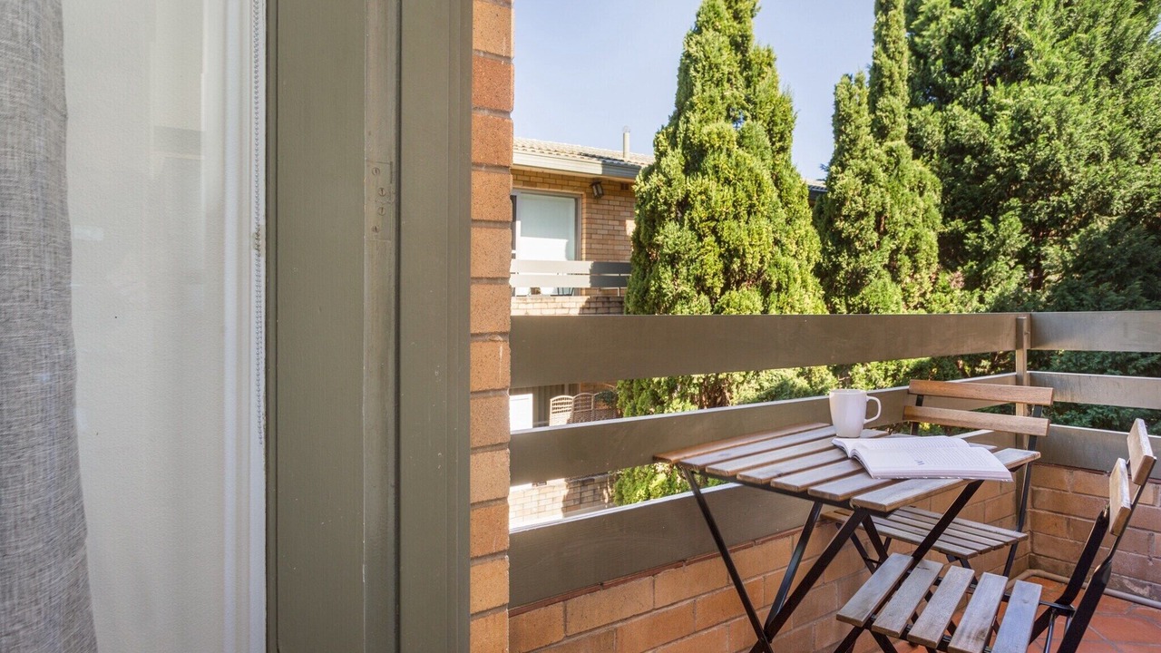 Photo of Livingroom in Neutral Bay